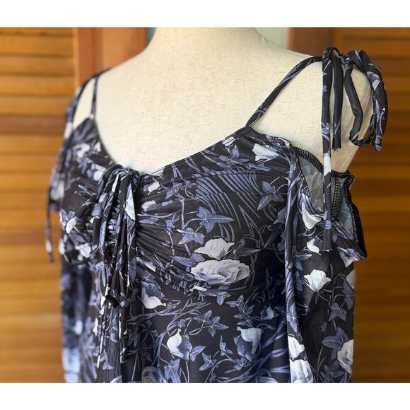 Dolls Kill Fairycore Garden Goth Coquette Funeral Rose Tunic Dress XS - Picture 4 of 7